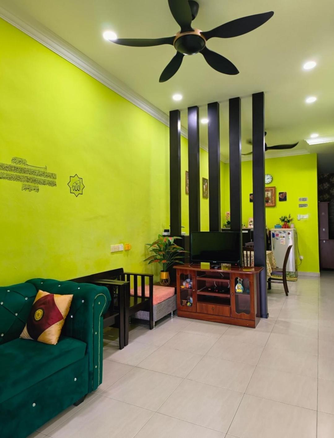 Irdina Homestay Formuslims - チャンルーン エクステリア 写真